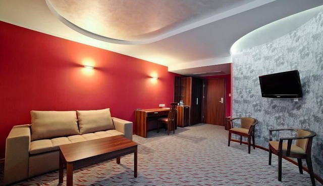 Artis Hotel & Spa