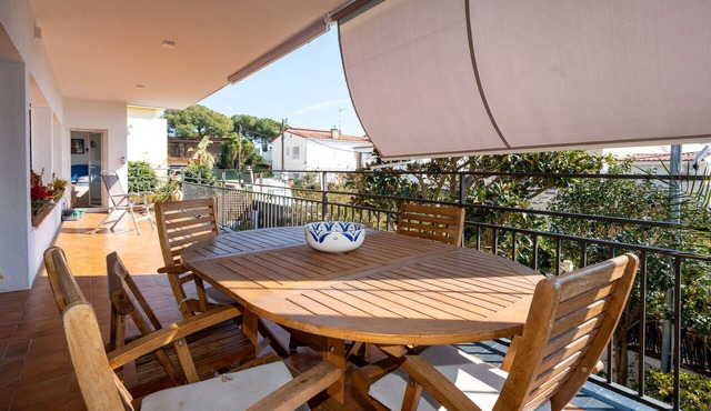 Beautiful apartment for 6 people with WIFI, TV and terrace