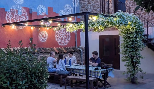 Beautifully restored farmhouse in the centre of a mountain biking paradise