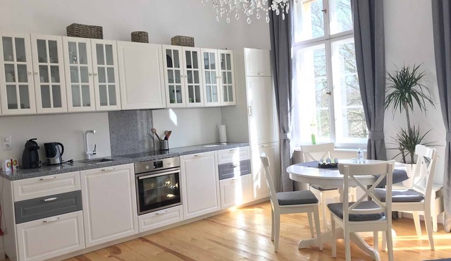 Bechstein Apartment - Schloss Grabow, Resting Place & a Luxury Piano Collection Re