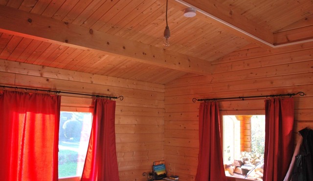 Blockhaus mit eigenem See by Interhome