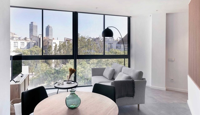 Bright Oasis 1 Bed Apartment