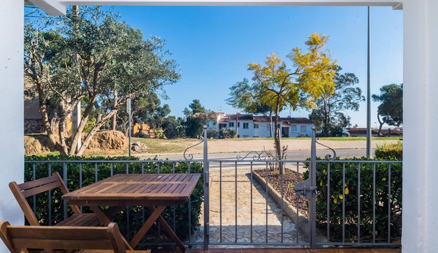 CA-4 Beautiful ground floor apartment in Golfet Area