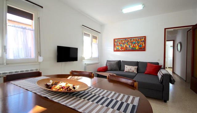 Ca La Lluïsa - Holiday Apartment