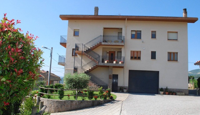 Cal Serveró. (Roc de Rombau)