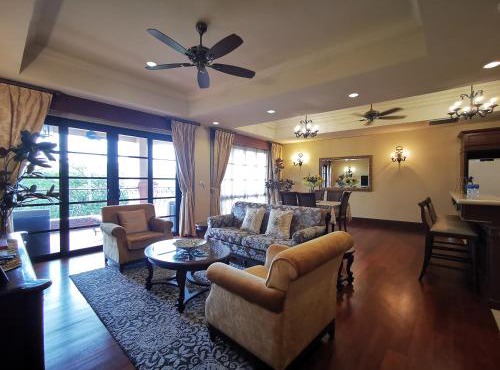 Casa del Rio Residences
