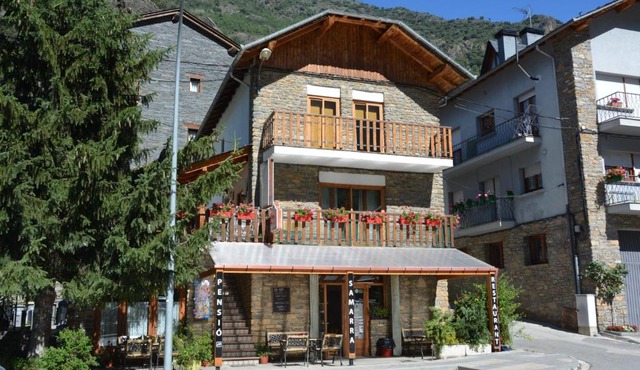 Casa Samarra