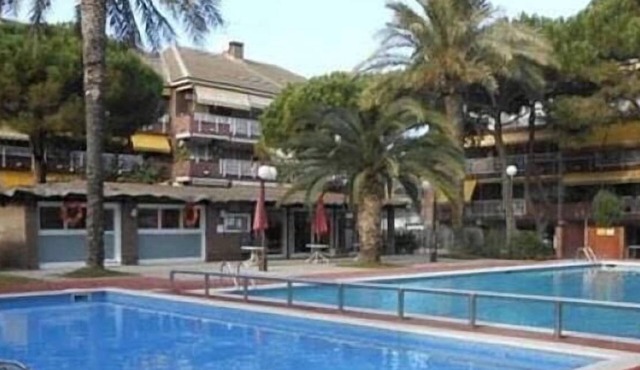Castelldefels Duplex 8 PAX Beach tennis pool
