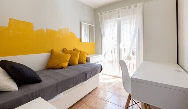 CER - Basic apartment 4 beds in Zaragoza