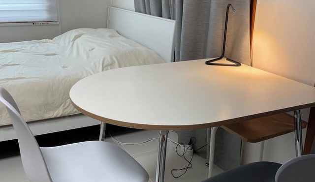 Charming 1-bedroom apartment in brilliant Seoul with WiFi, AC