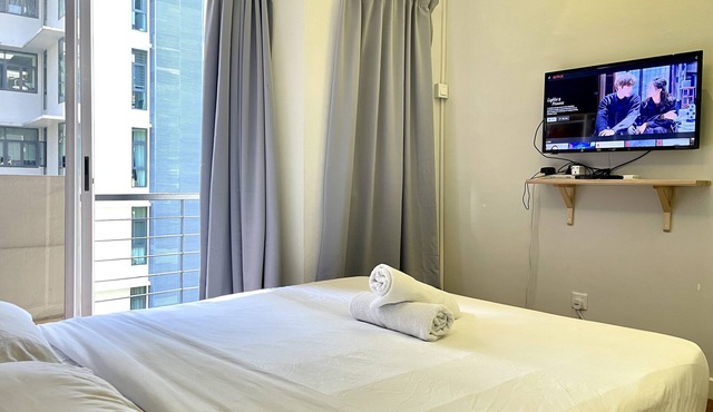 Chic Studio @ KL City near KLCC Netflix 100Mbps Wi-Fi