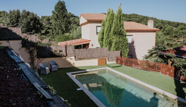 Collbato Resort.