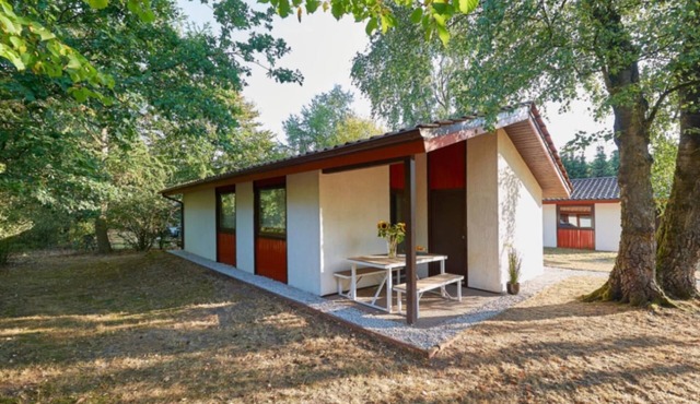 Comfort Plus - Three Bedroom Chalet, Sleeps 6