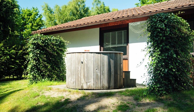 Comfort Wellness 4p - Two Bedroom Chalet, Sleeps 4