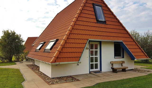 Comfortable 4-star level house directly on the North Sea dike, family friendly