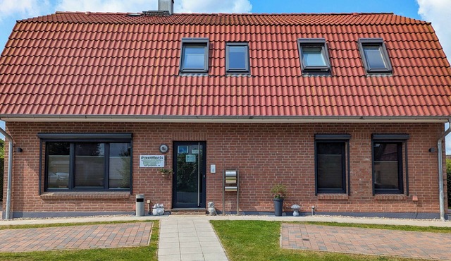 Comfortable, fully equipped apartments, near Geestacht