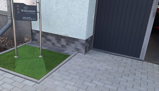 Comfortable, quiet vacation apartment with well-kept garden and barbecue area