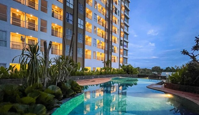 Comfy 1BR Apartment at Tamansari Skylounge Makassar