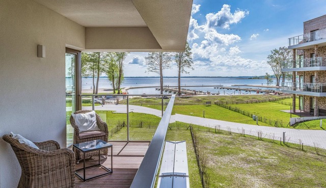 Cozy 1-bedroom apartment with lake view in fabulous Gizycko