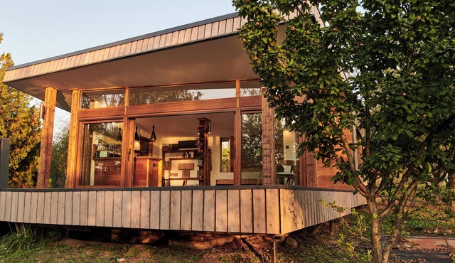 Cozy cabin in enjoyable Esztergom with AC, WiFi