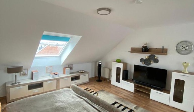 Dachgeschoss Apartment mit Ausblick