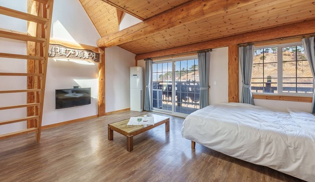 Daecheon Ocean Forest Pension