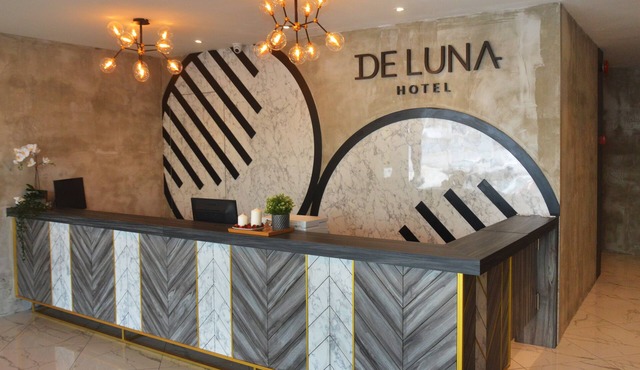 De Luna Hotel
