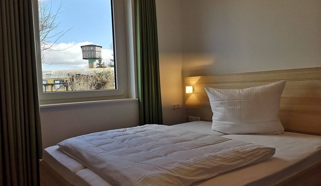 Double room 202 - Lokschuppen Pasewalk- Guest houses with double room, single room and kitchen