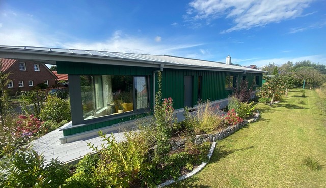 Double room for 2 guests with 22m² in Jever (298257) in Jever