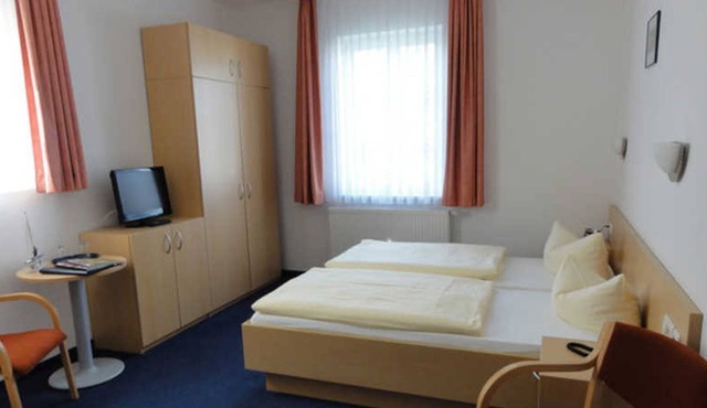 DR 13. Standard with city view - Hotel garni Meeresgruß ***