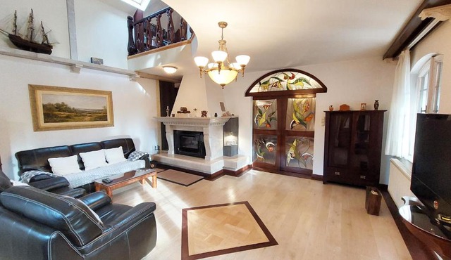 Eagle Penthouse