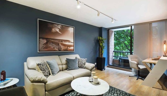 |EP| Magnificent Apt in Provenza w/AC,Balcony,Desk