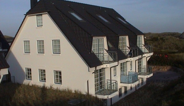Exclusive holiday apartment near the beach in a stunning dune landscape