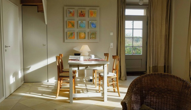 Experience nature in a rural riverside guesthouse