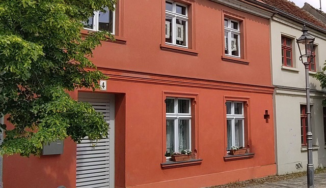 Fachwerkhaus Omas Linde - Individuell Wohnen in Brandenburg an der Havel