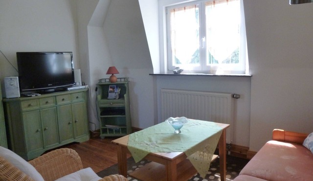 Ferienwohnung Gesindezimmer - Herrenhaus Poppelvitz