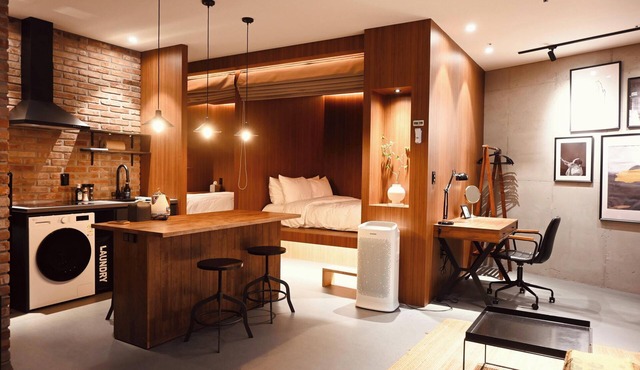FRGE Boutique Loft Stay, Dongdaemun #Euljiro, 10min to Myeongdong by Taxi