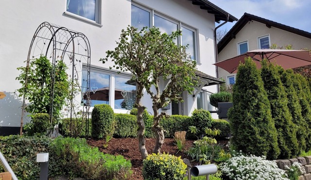 Friedhoff Apartment, 80 sqm with Mountain View, Private Terrace and Wi-Fi