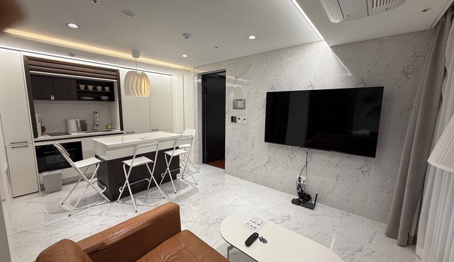 Gangnam Seocho 6 Family Suite Full Furnished KM House