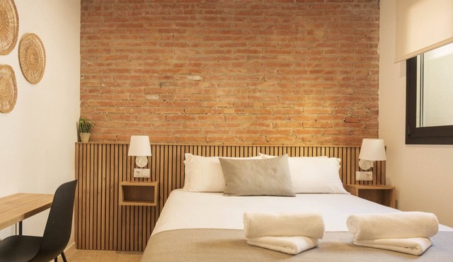 Guest Ready - Fira Barcelona Modern Apartments