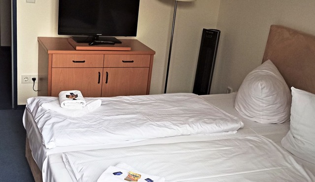Handicap Doppelzimmer 20qm, mit Badezimmer, Ohne Frühstück