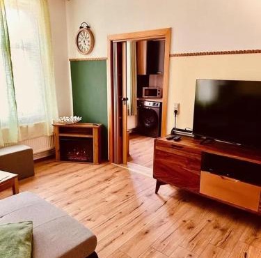 Haus HarzZauber - Elegantes Ferienquartier in der Altstadt mit Terrasse, Kamin und E-Bikes für die perfekte Auszeit in Wernigerode
