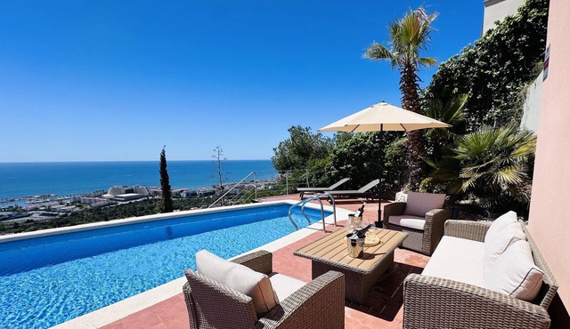 HILLTOP HEAVEN BY BLAUSITGES stunning property with amazing views