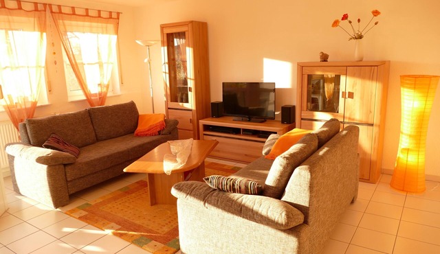 'Holiday feeling .' - 70m² spacious and modern Ferienwohnng for 6 people