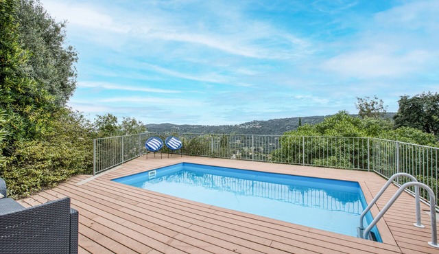 Holiday Home 'Mathilda' with Sea View, Wi-Fi and Air Conditioning