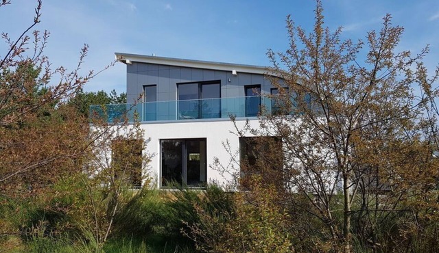Holiday home with swimming pool