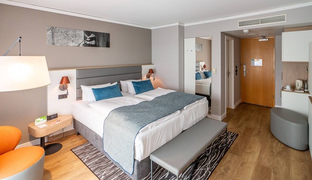 Holiday Inn Berlin Airport - Conference Centre by IHG