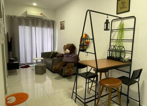 HomeFeel Netflix Youtube Free WiFi and Parking - MSuite at Bandar Manjalara, Near to DesaPark, Arkadia, One Utama, Kepong, Sri Damansara, Kota Damansara, Kuala Lumpur