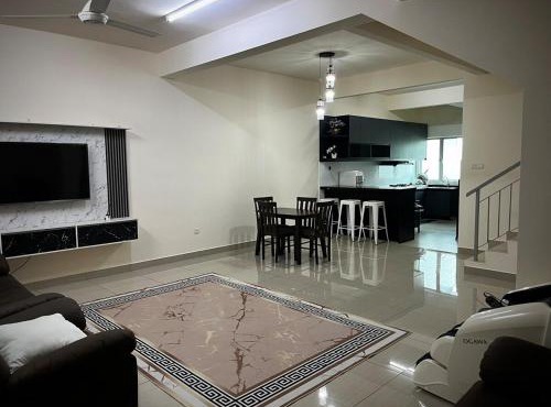 Homestay Adyana