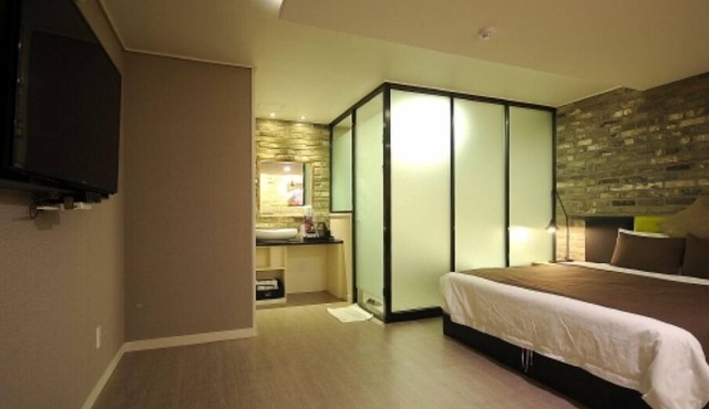 HOTEL 385 in Changwon